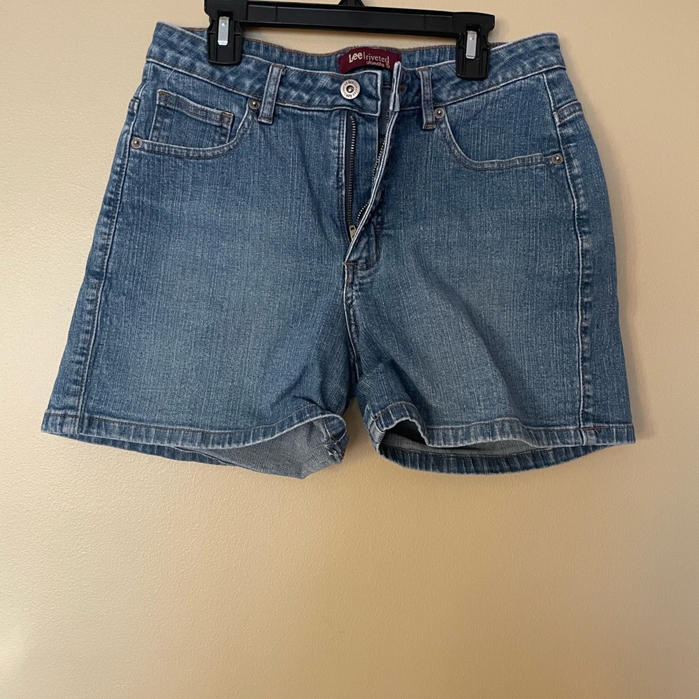 Levi Jean Shorts